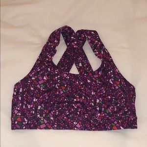 Lululemon size 6 sports bra